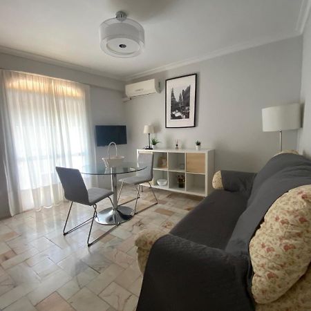 Acogedor Apartamento Placentines Севиля Екстериор снимка